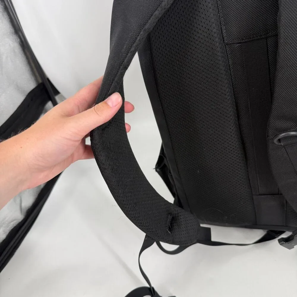 Aer Tech Pack 2 Travel Laptop Backpack 14.8L Black Cordura Quiet Luxury